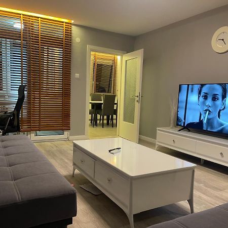 Idealapartments Llc 4 普里什蒂纳 外观 照片